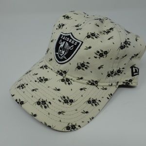 Las Vegas Raiders New Era 9Twenty NFL Womens Adjustable Floral Cap Hat Off White